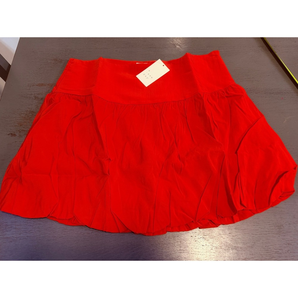 A New Day Red Bubble Hem Mini Skirt Size 14 NWT Vibrant Crimson Short Skirt